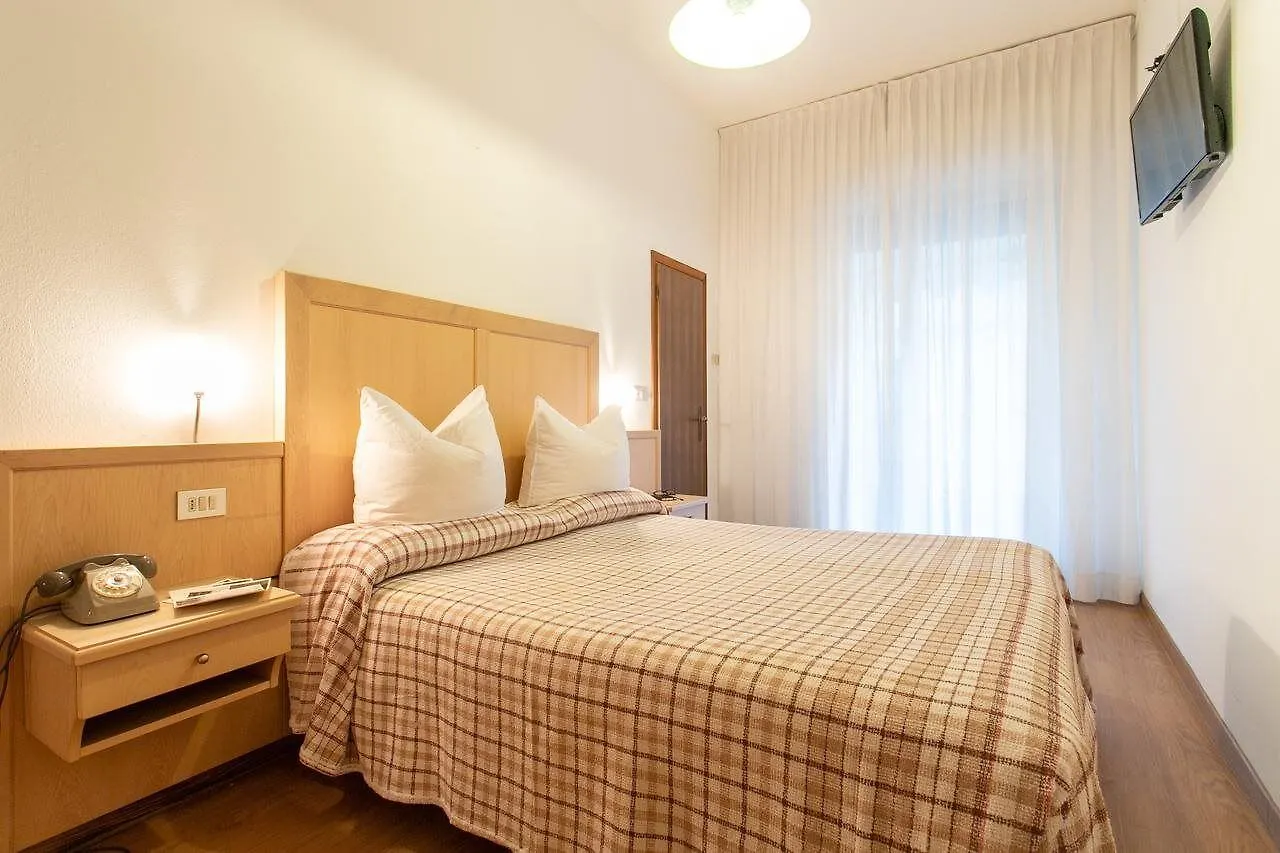 Hotel Venezia e la Villetta Lido di Jesolo 3*,  Italia